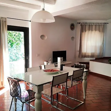 Anna Maria Villa
